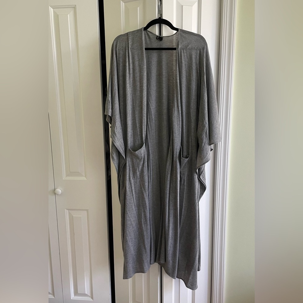 Oversized Gray Open Shawl